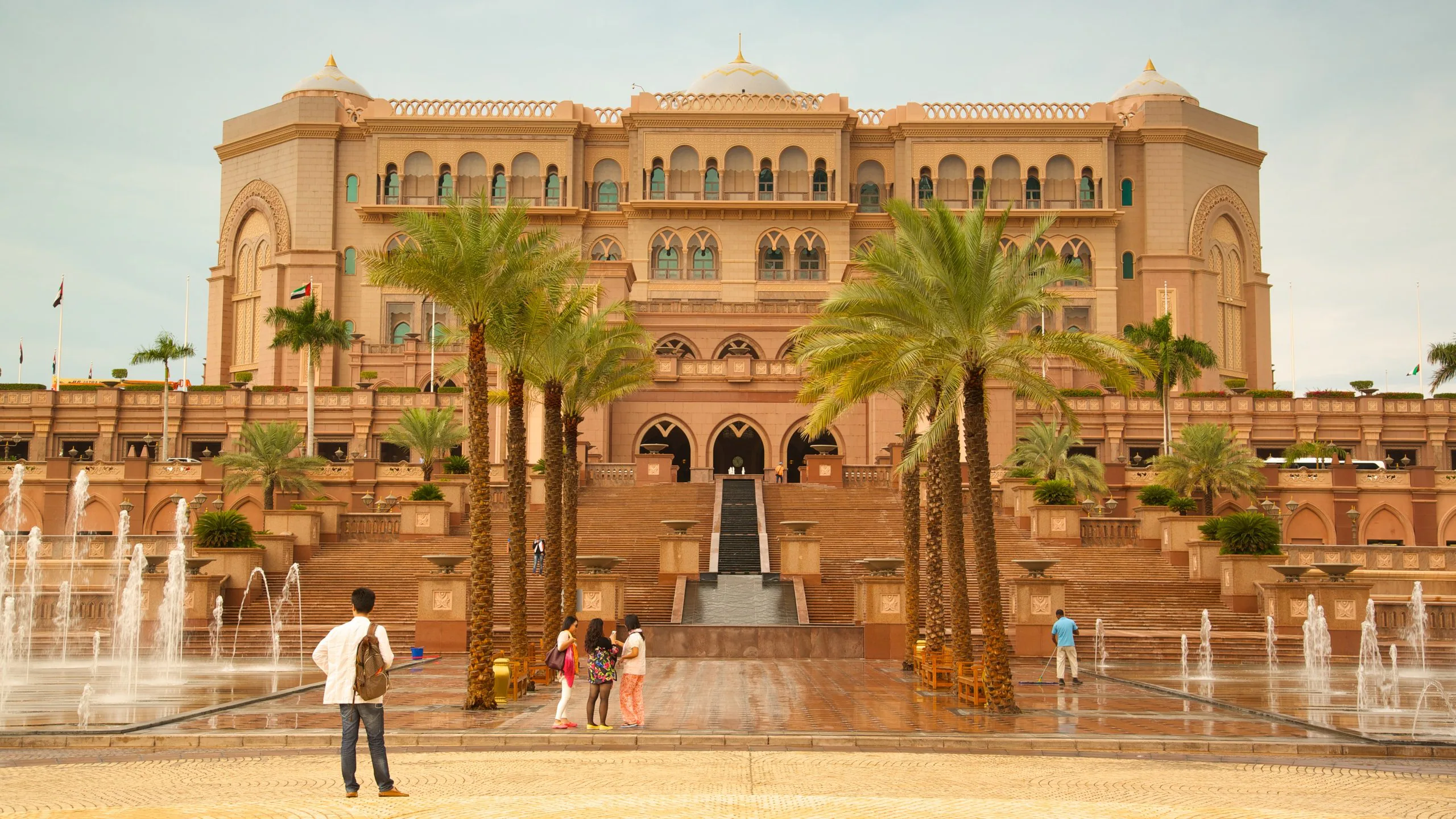 Capture the Beauty of Abu Dhabi